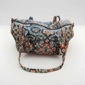 Vera Bradley Quilted Medium Traveler Weekender Duffle Bag Blue Marrakesh pattern